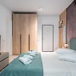 Central Residence Studio P18